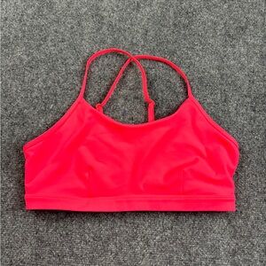 ALO Women’s Pink Airlift Intrigue Sports Bra size: Large